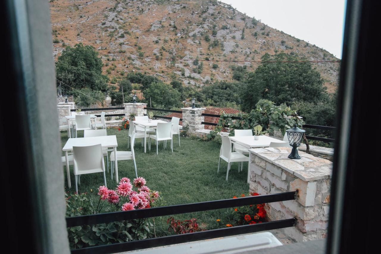 Bujtina Maria Hotel Stegopull Exterior photo